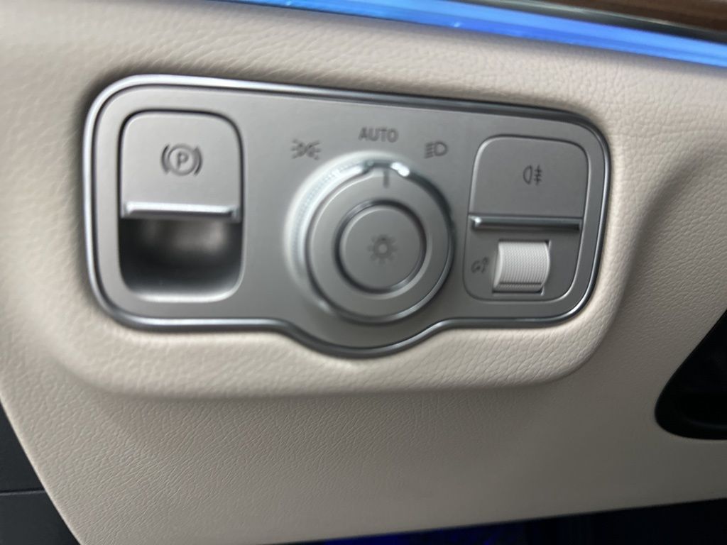 2026 Mercedes Benz GLE 350 4MATIC photo 18