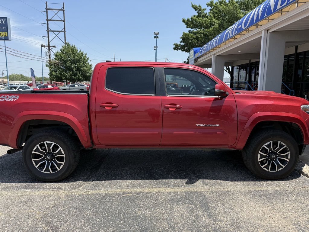 2020 Toyota Tacoma SR5 Double Cab Long Bed V6 photo 2