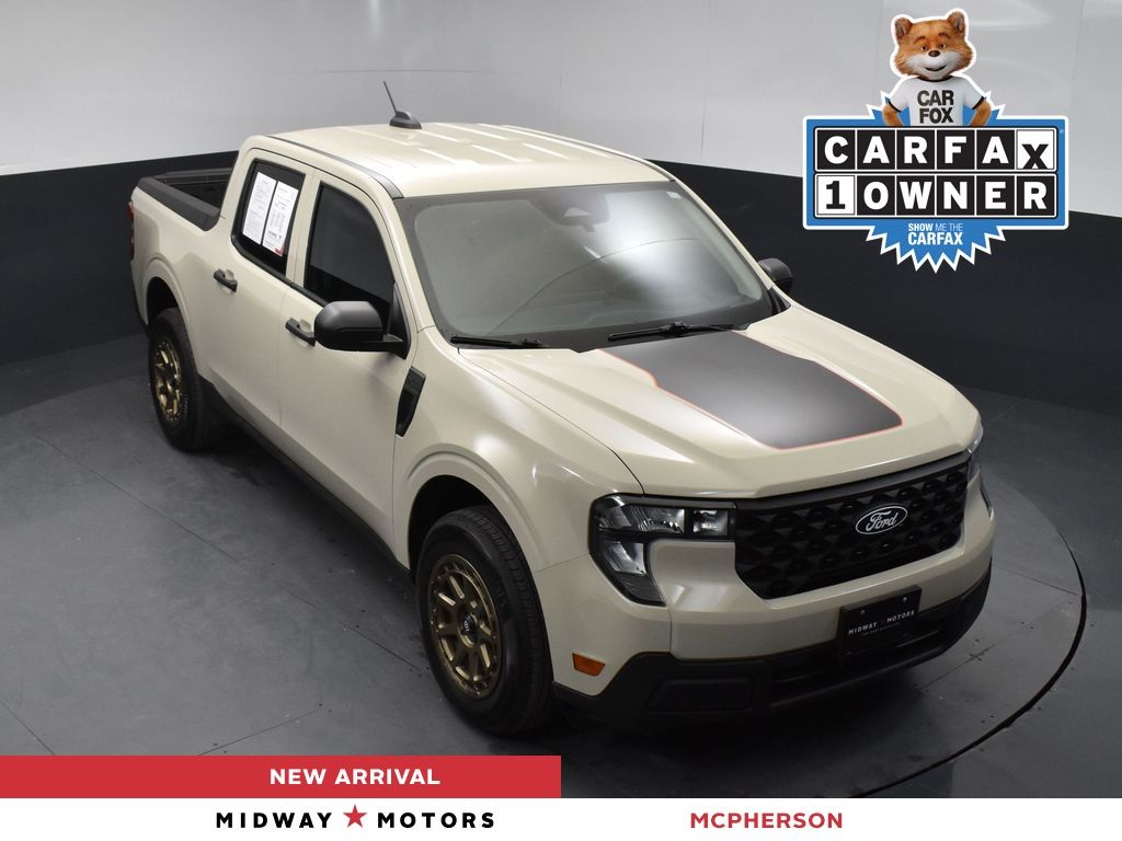 2025 Ford Maverick XL's photo