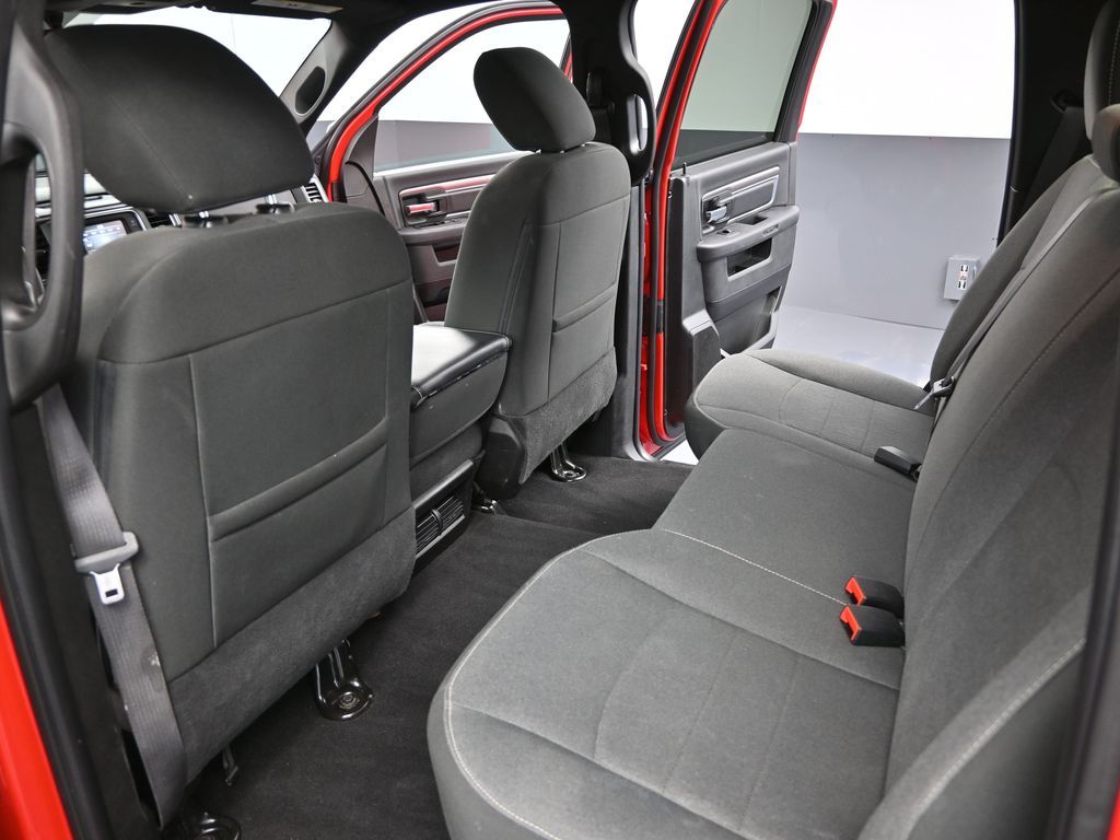 2024 Ram 1500 Classic Warlock photo 24