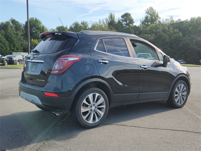 2020 Buick Encore Preferred photo 3
