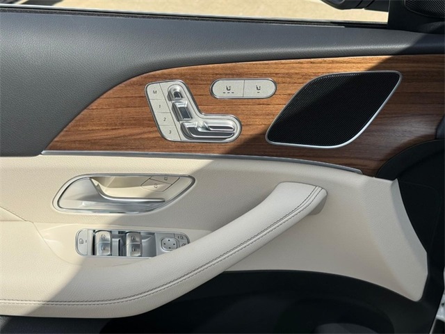 2025 Mercedes Benz GLE 450 4MATIC photo 11