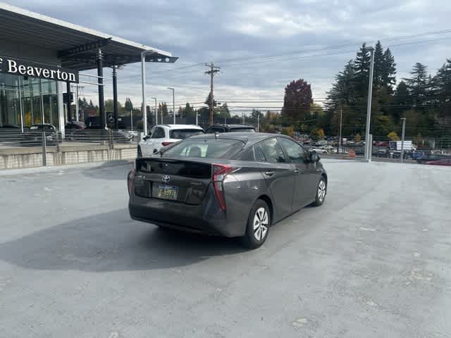 2018 Toyota Prius Four photo 4