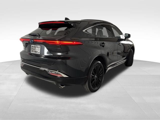 2023 Toyota Venza XLE photo 7