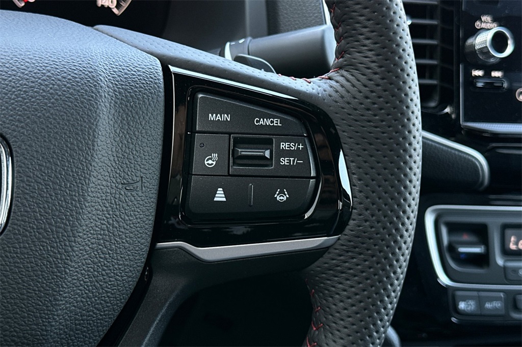 2025 Honda Ridgeline Black Edition photo 23