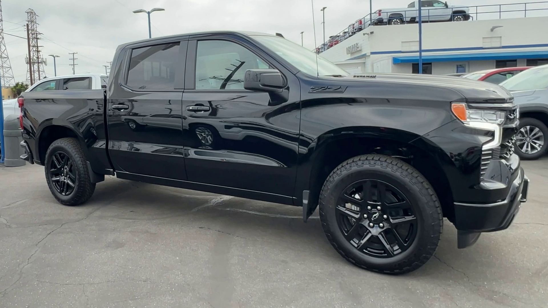 2026 Chevrolet Silverado 1500 RST photo 40