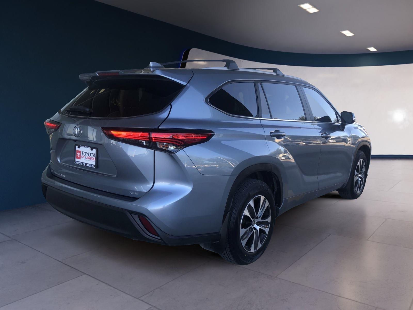 2023 Toyota Highlander XSE photo 5