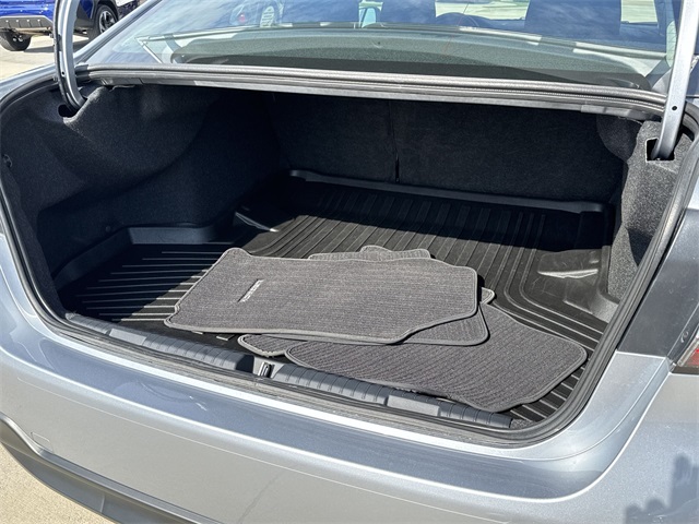 2025 Subaru Legacy Base photo 12