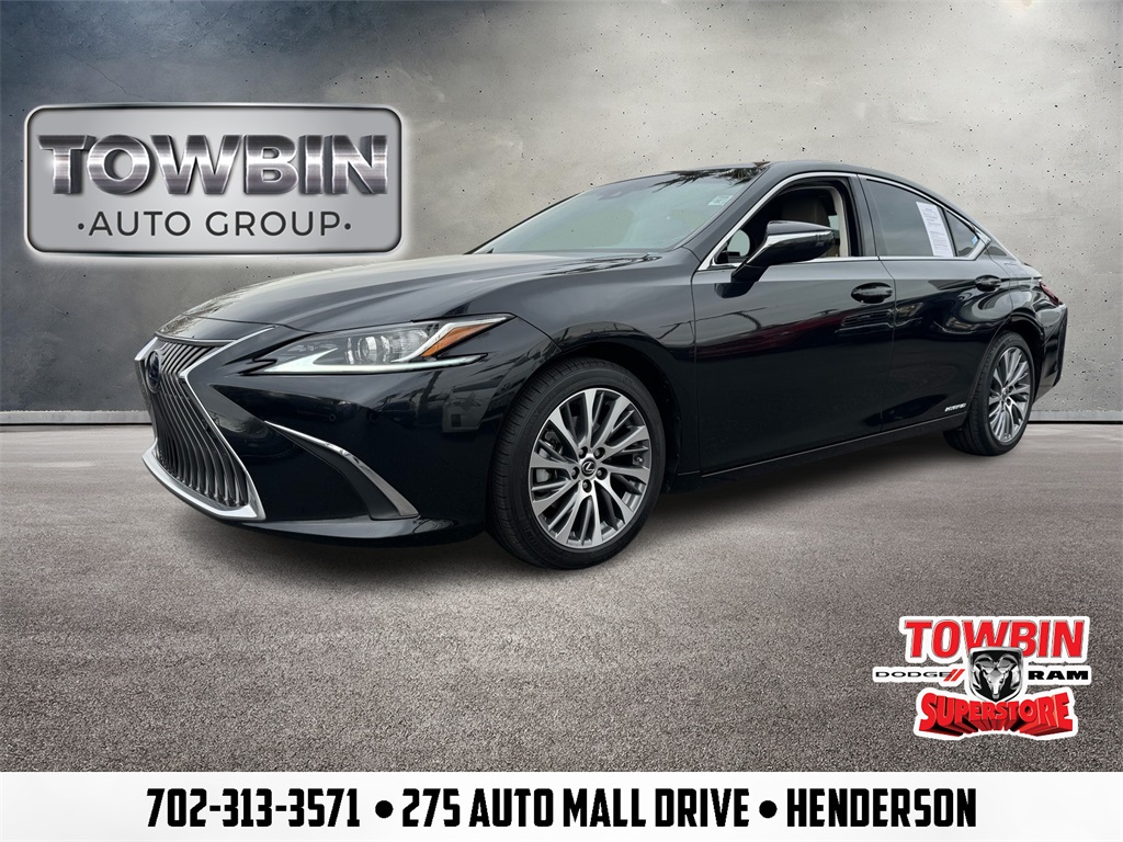 2021 Lexus ES Hybrid 300h's photo