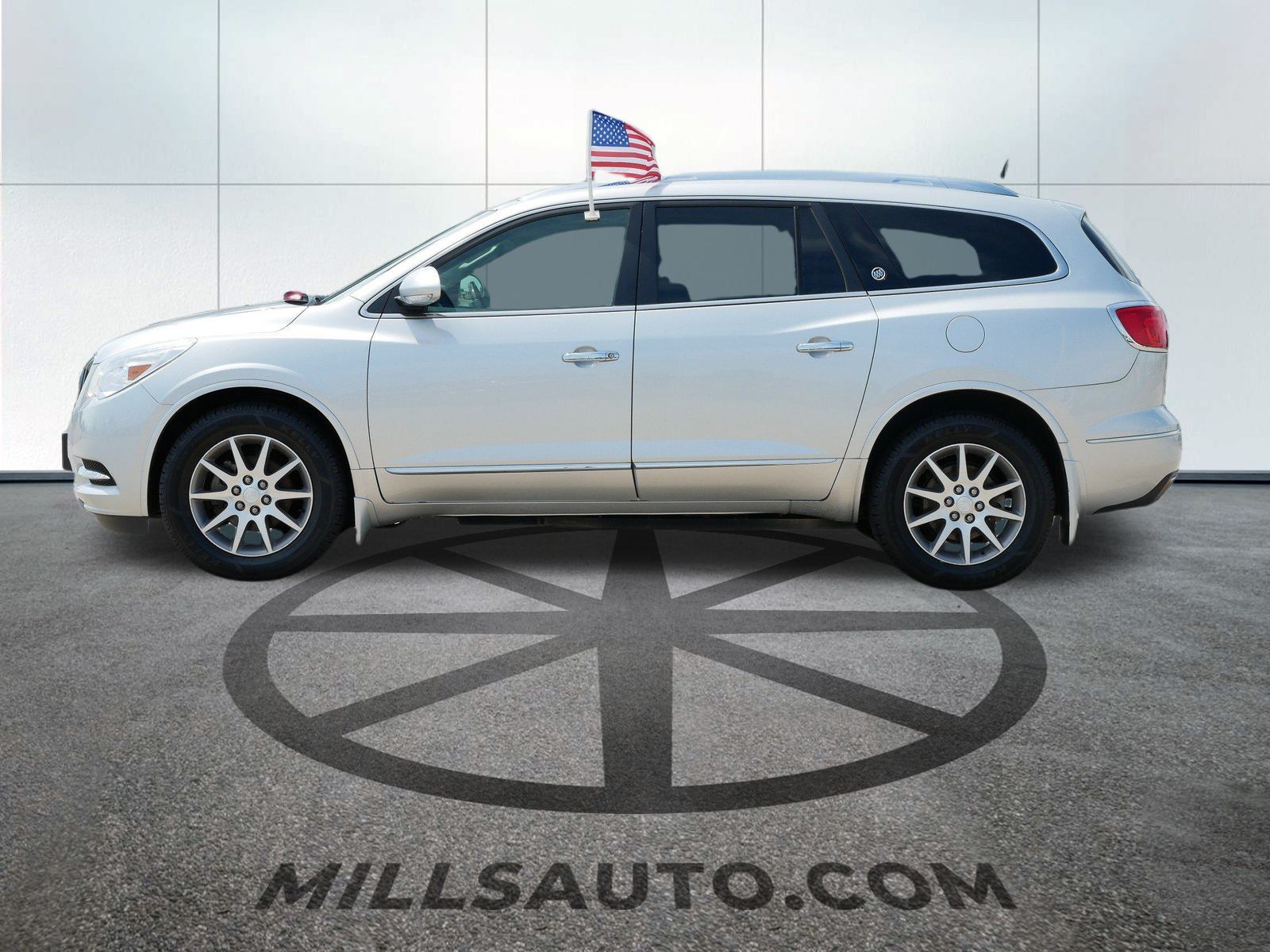 Used 2016 Buick Enclave Leather with VIN 5GAKVBKD6GJ252122 for sale in Willmar, Minnesota