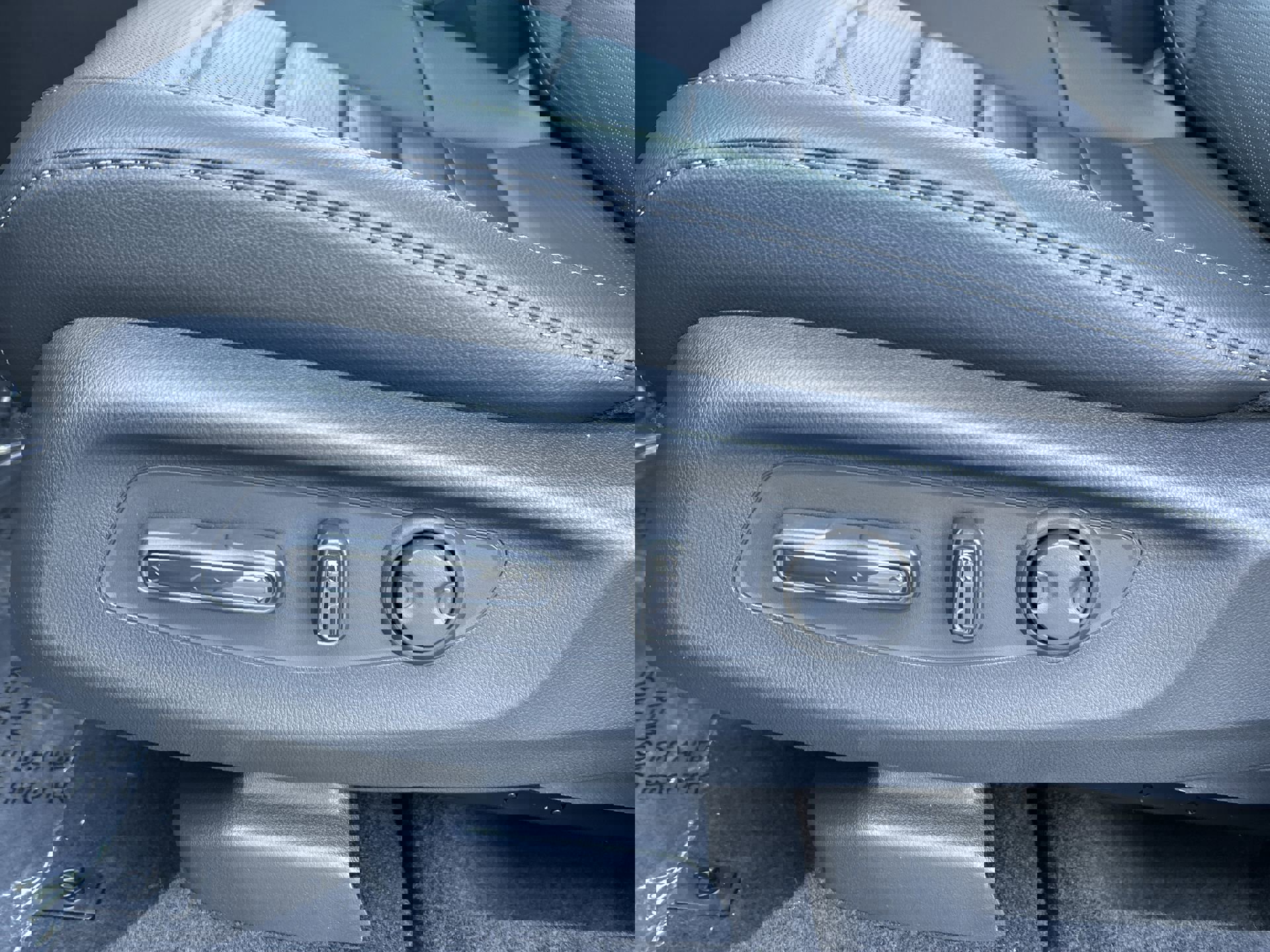 2026 Honda CR-V EX-L photo 12