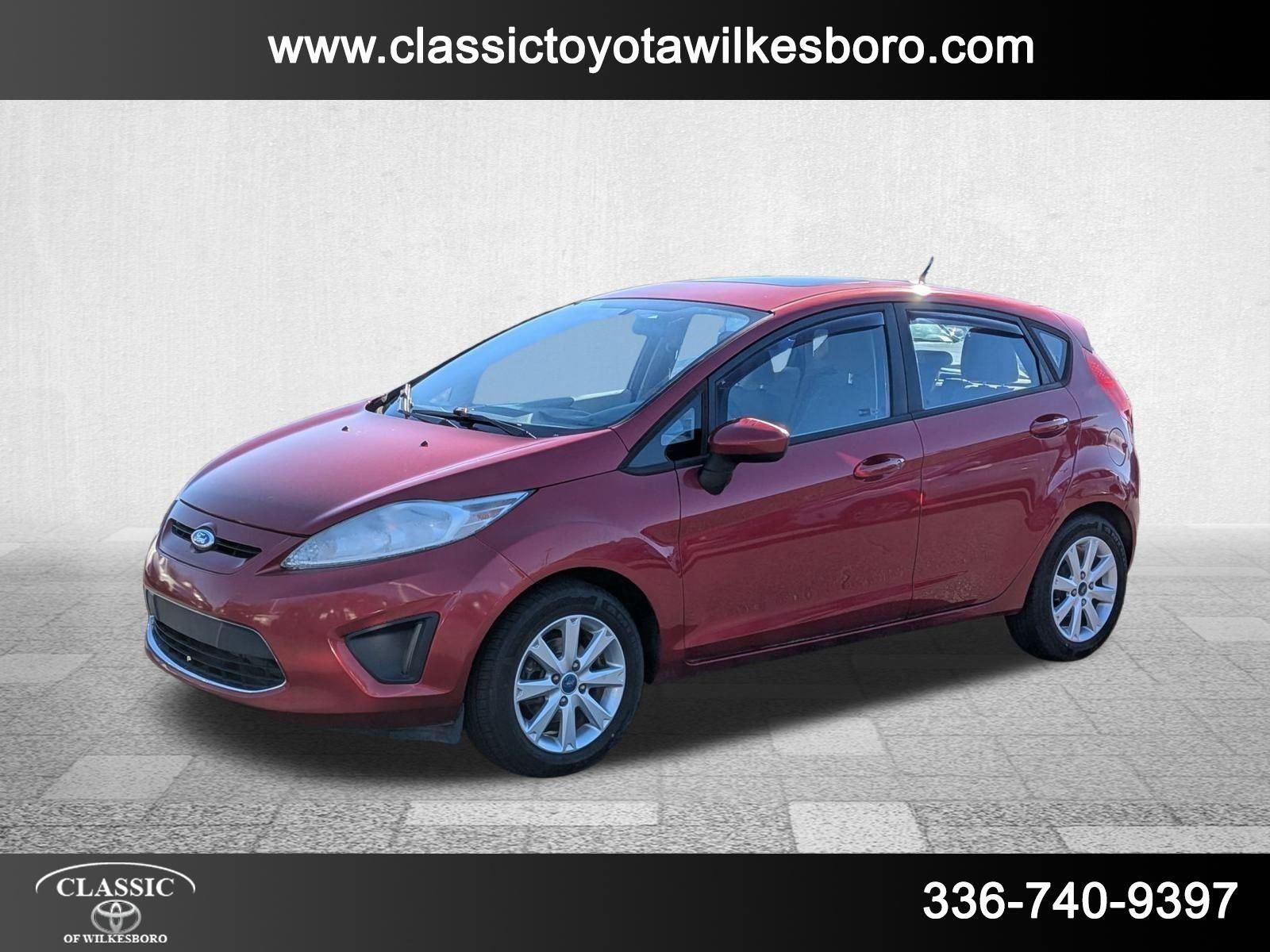 2011 Ford Fiesta SE's photo