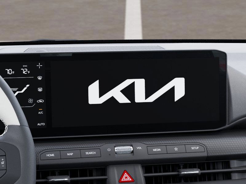 2025 Kia K4 GT-Line photo 16