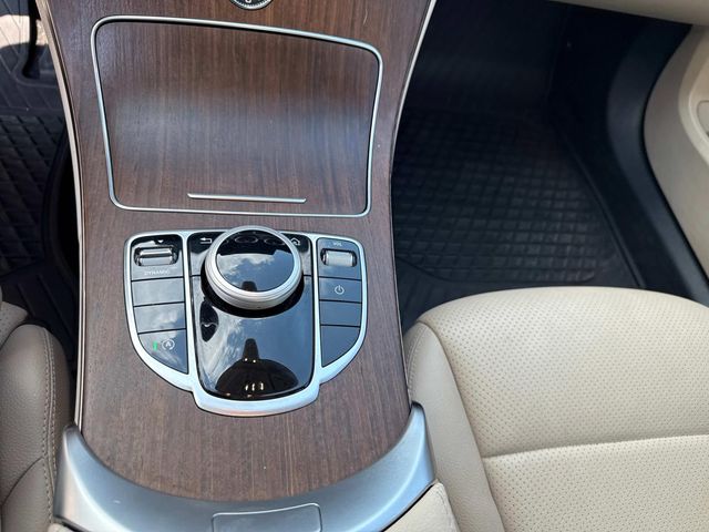 2020 Mercedes Benz C 300 4MATIC photo 47