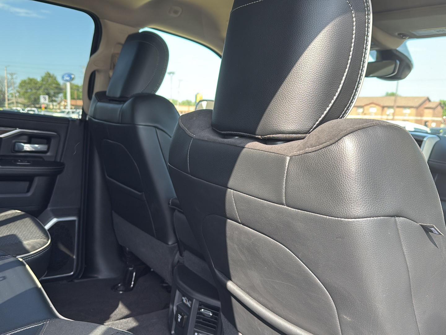 2021 Ram 2500 Laramie photo 15