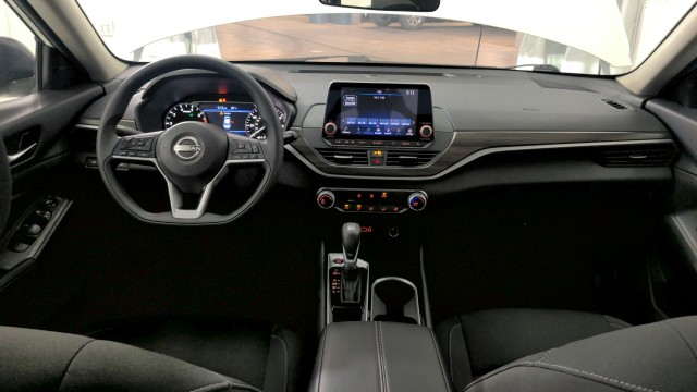 Used 2024 WHITE Nissan 2.5 SV image 29