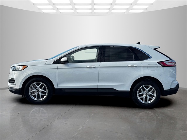 2024 Ford Edge SEL photo 4
