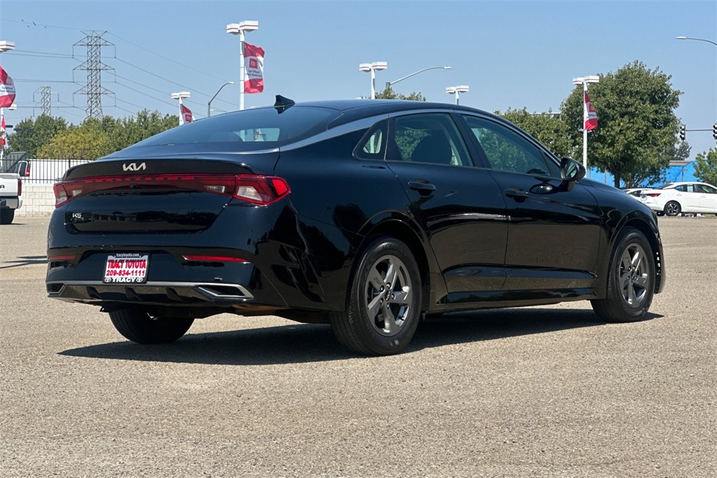 2023 Kia K5 LXS photo 4