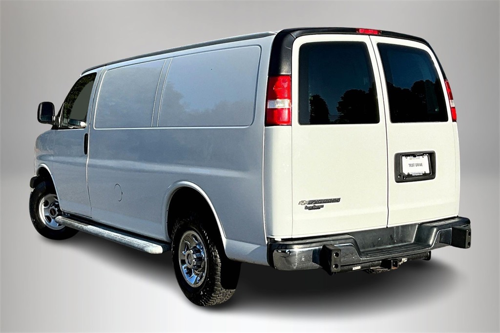 2019 Chevrolet Express Cargo 2500 Work Van photo 4