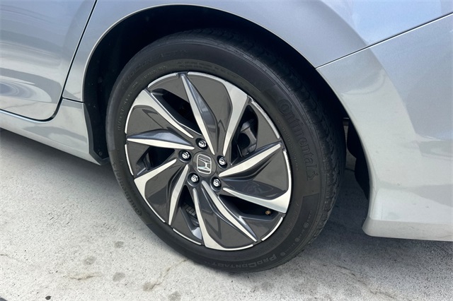 2022 Honda Insight Touring photo 7