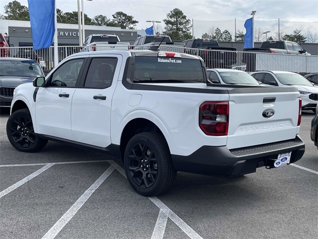 2025 Ford Maverick XLT photo 3