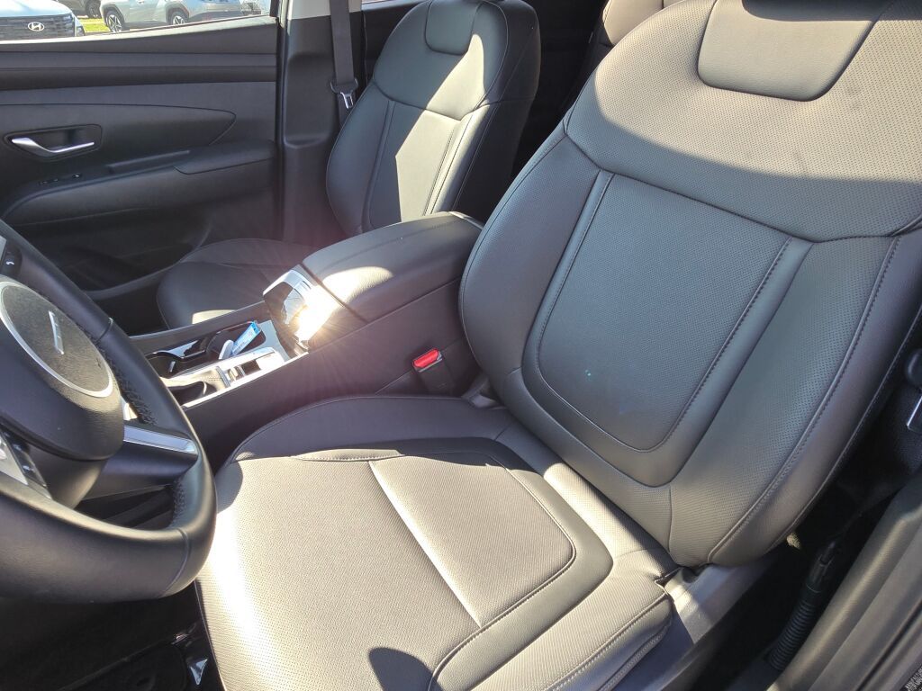 2025 Hyundai Tucson SEL Convenience photo 20