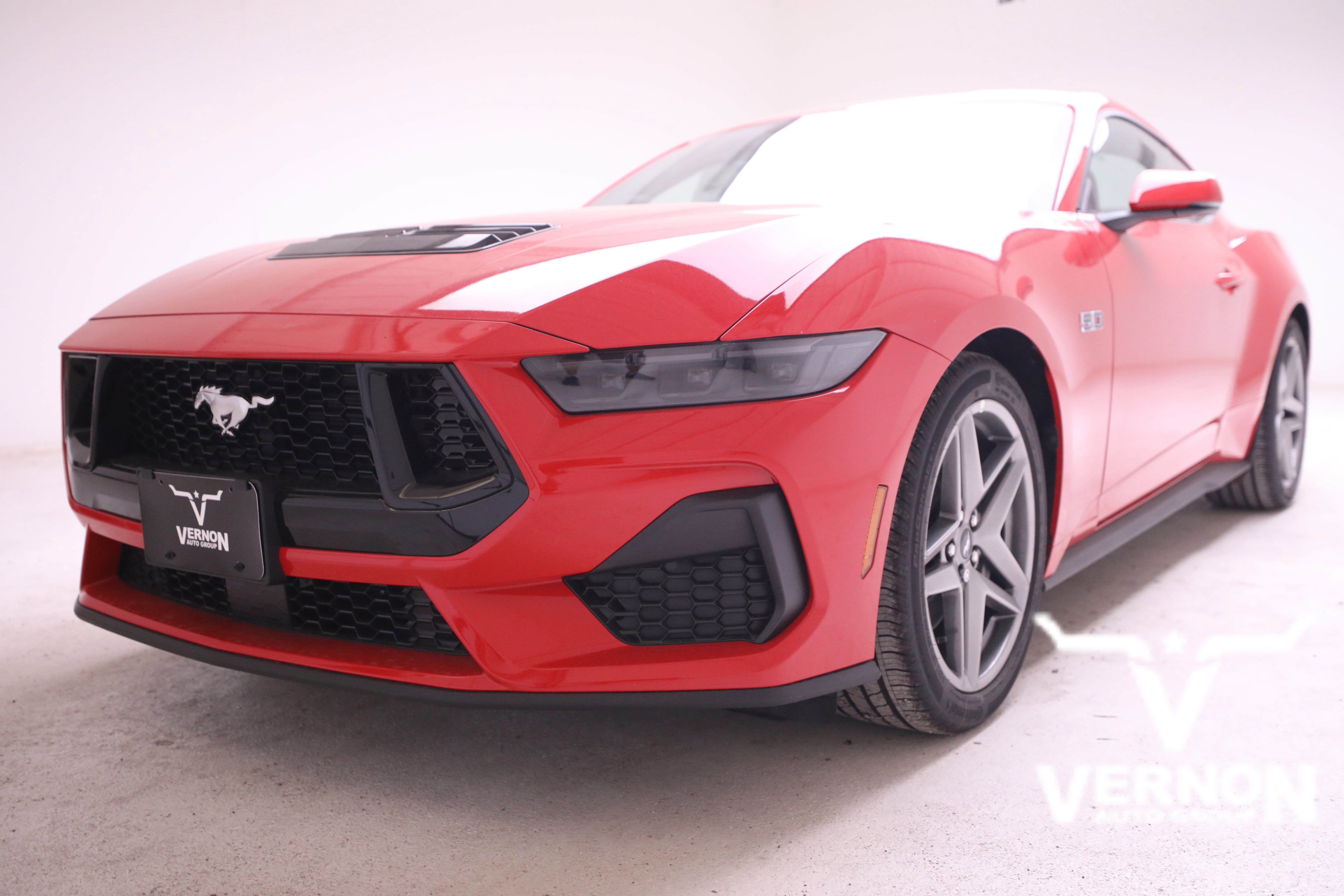 2025 Ford Mustang GT Premium's photo