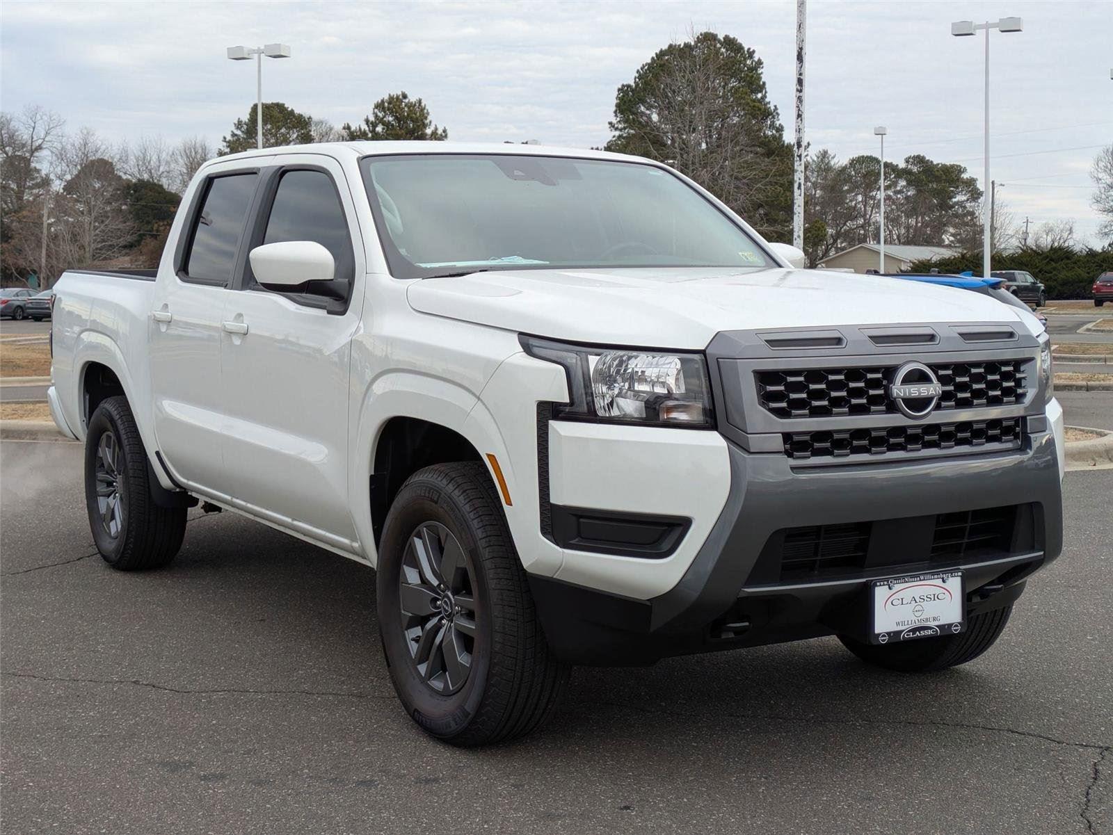 2025 Nissan Frontier SV's photo