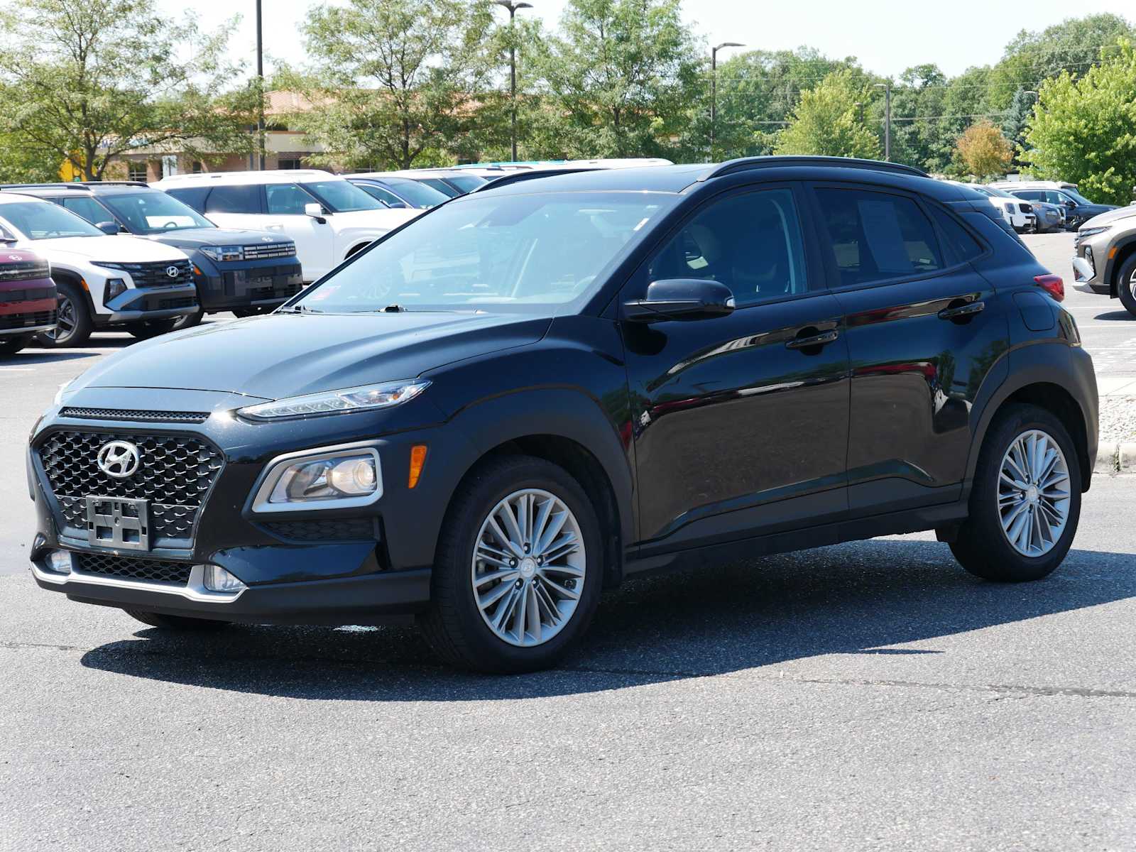 Certified 2020 Hyundai Kona SEL Plus with VIN KM8K6CAA9LU440503 for sale in Mankato, Minnesota