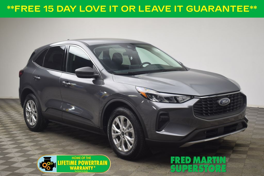 2023 Ford Escape SEL's photo