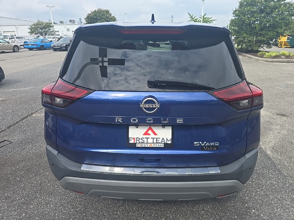 2022 Nissan Rogue SV photo 6