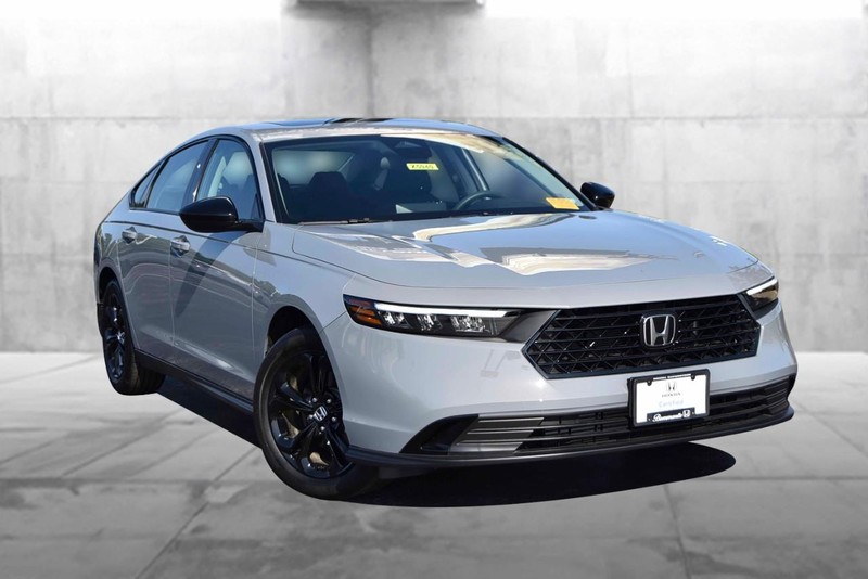 2025 Honda Accord 1.5T SE photo 2