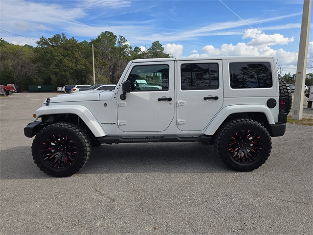 2018 Jeep Wrangler Unlimited Altitude photo 2