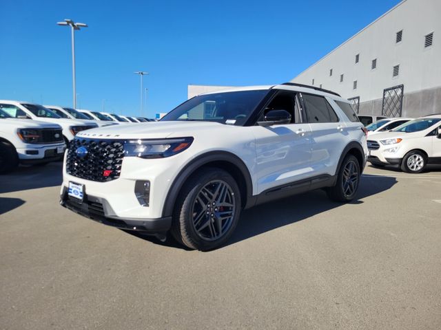 2026 Ford Explorer ST photo 2