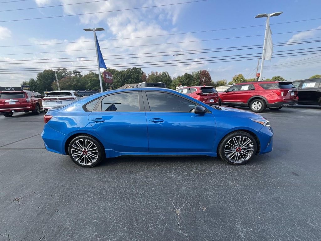 2023 Kia Forte GT photo 8