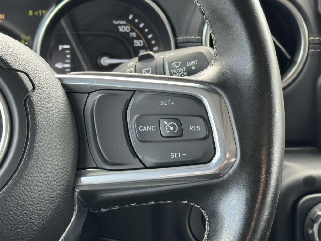 2022 Jeep Wrangler Unlimited Sahara 4xe photo 21