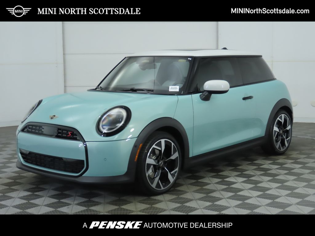 2026 MINI Hardtop 2 Door S's photo