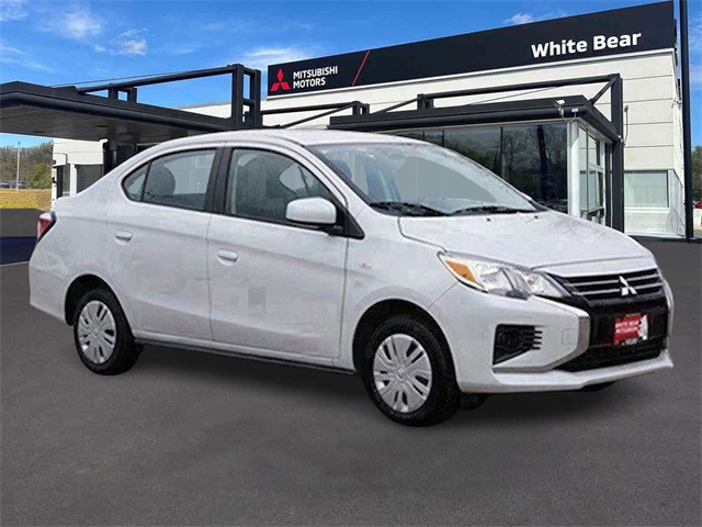 2024 Mitsubishi Mirage G4 ES's photo