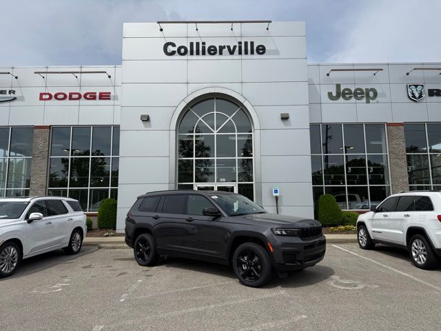 2025 Jeep Grand Cherokee L Altitude's photo