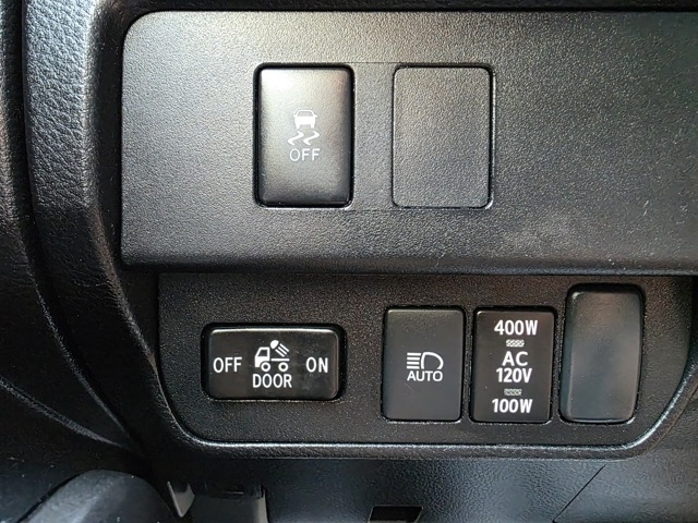 2023 Toyota Tacoma TRD Sport photo 17