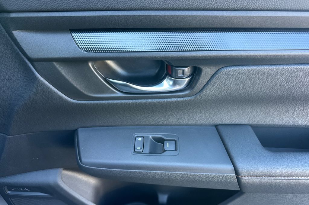 2026 Honda CR-V Hybrid Sport-L photo 18