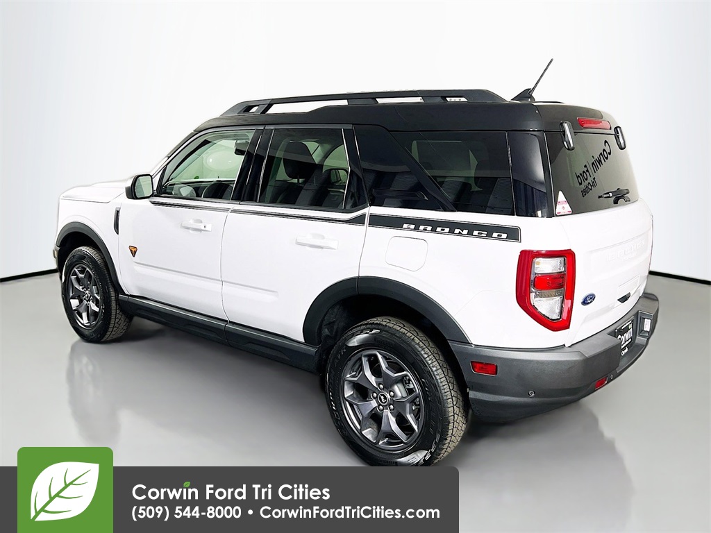 2024 Ford Bronco Sport Badlands photo 11