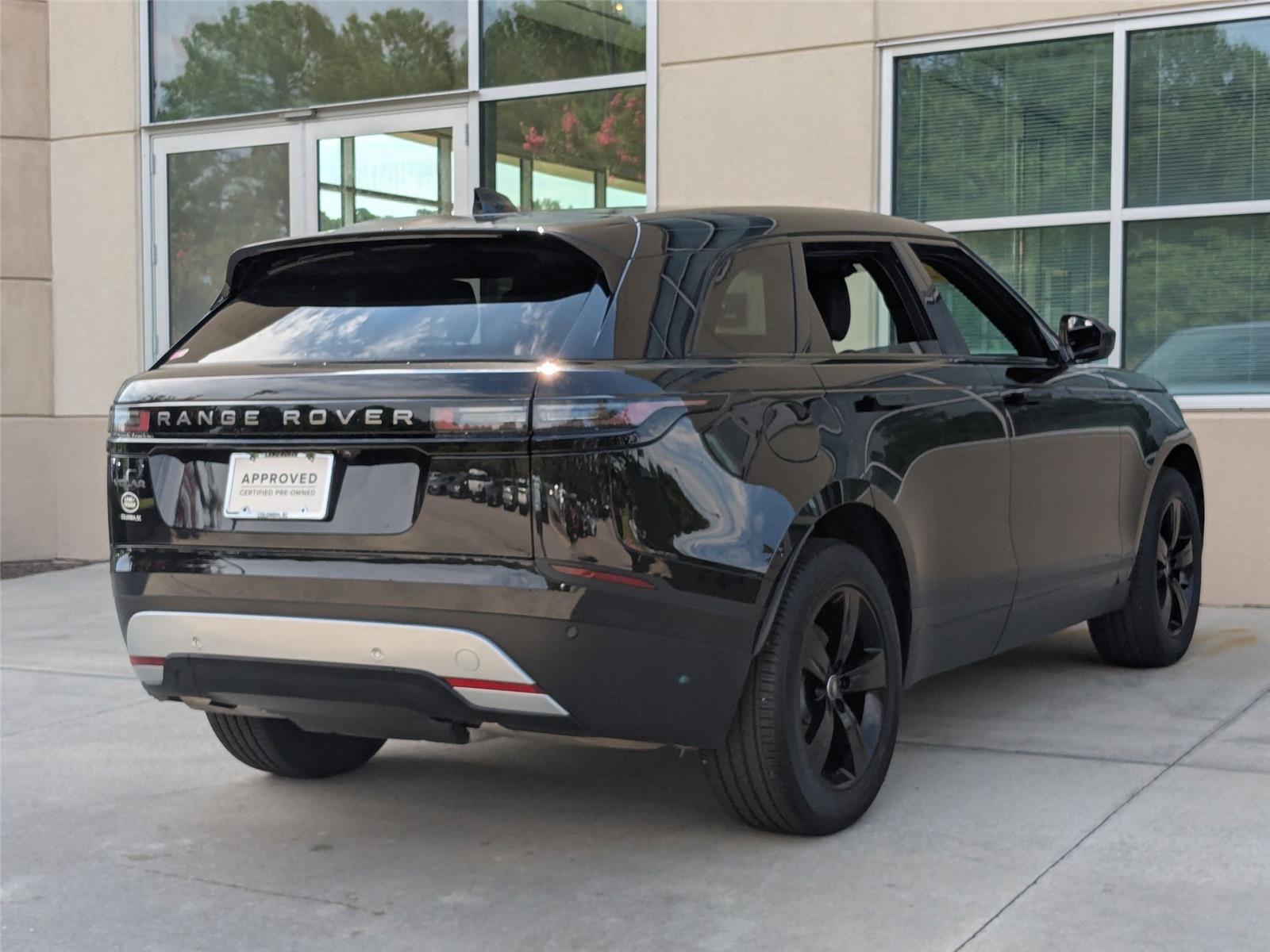 2025 Land Rover Range Rover Velar S photo 4