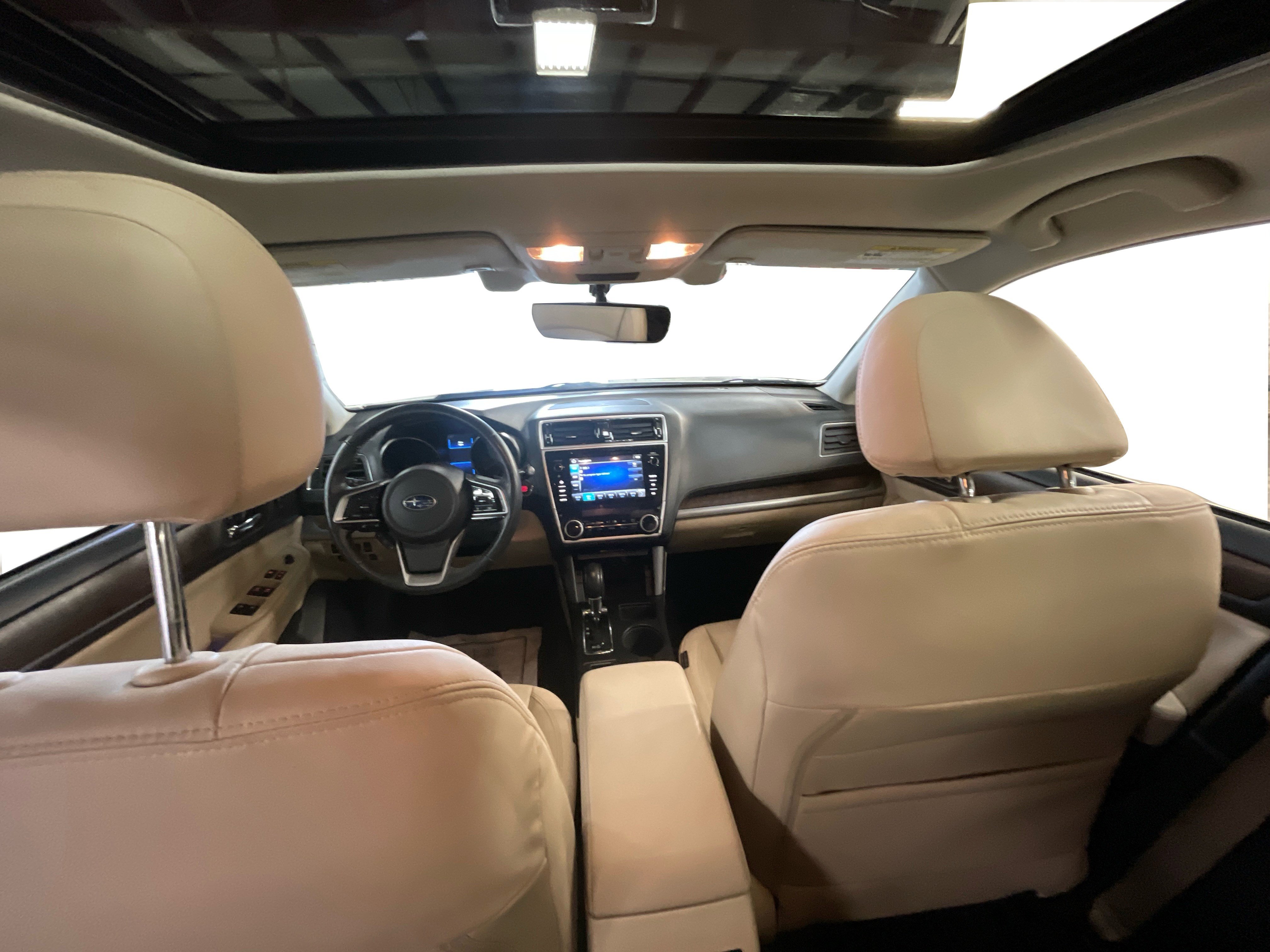 2018 Subaru Outback Limited photo 13