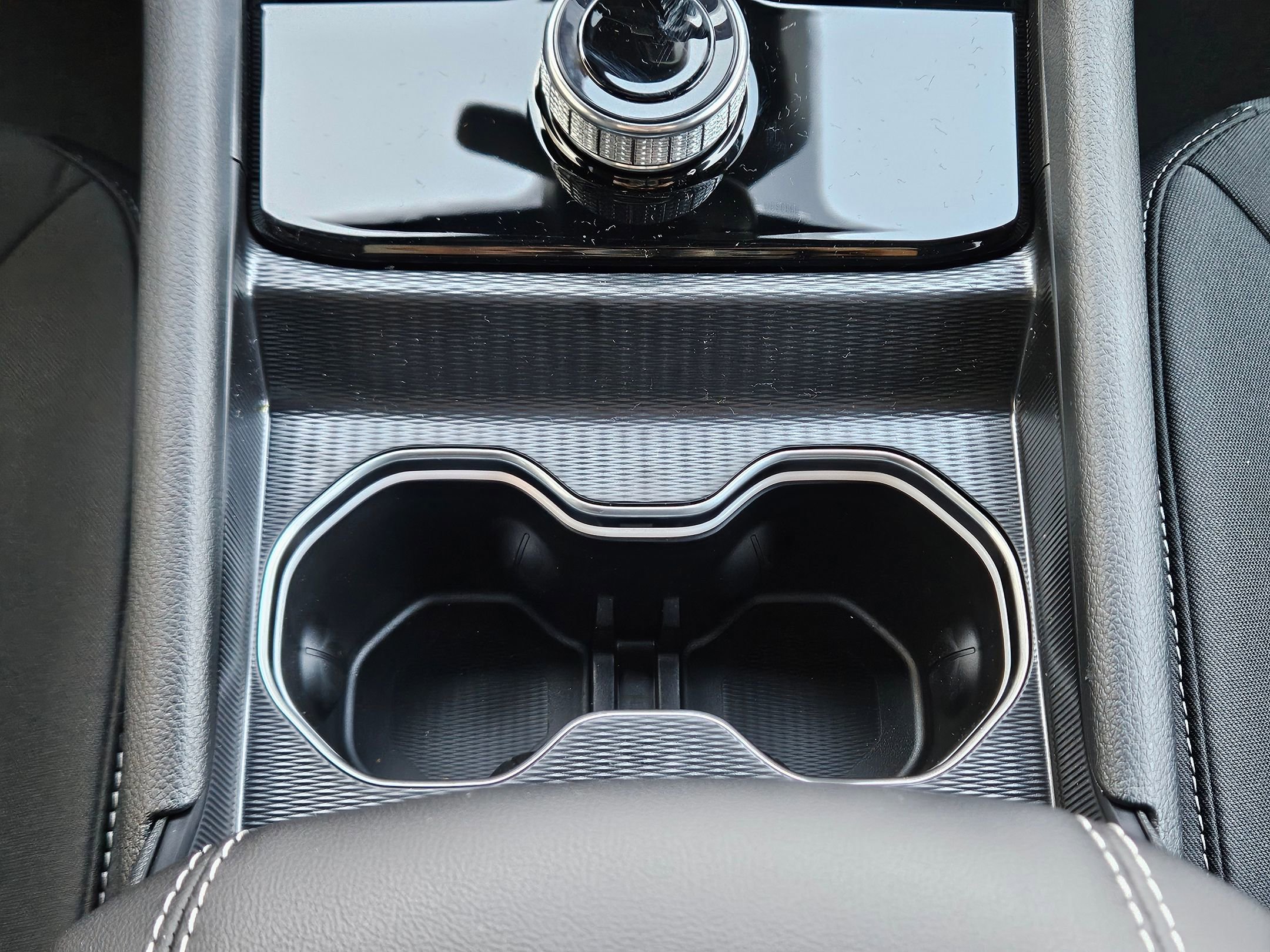 2025 Jeep Grand Cherokee Laredo Altitude photo 10