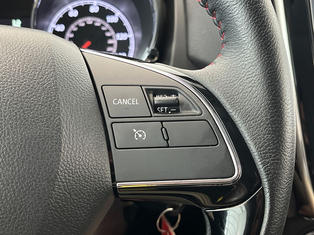 2024 Mitsubishi Outlander Sport LE photo 21