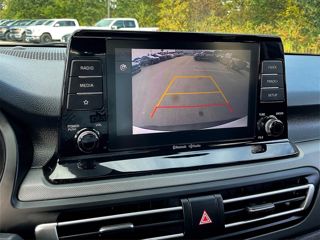 2023 Kia Seltos LX photo 16