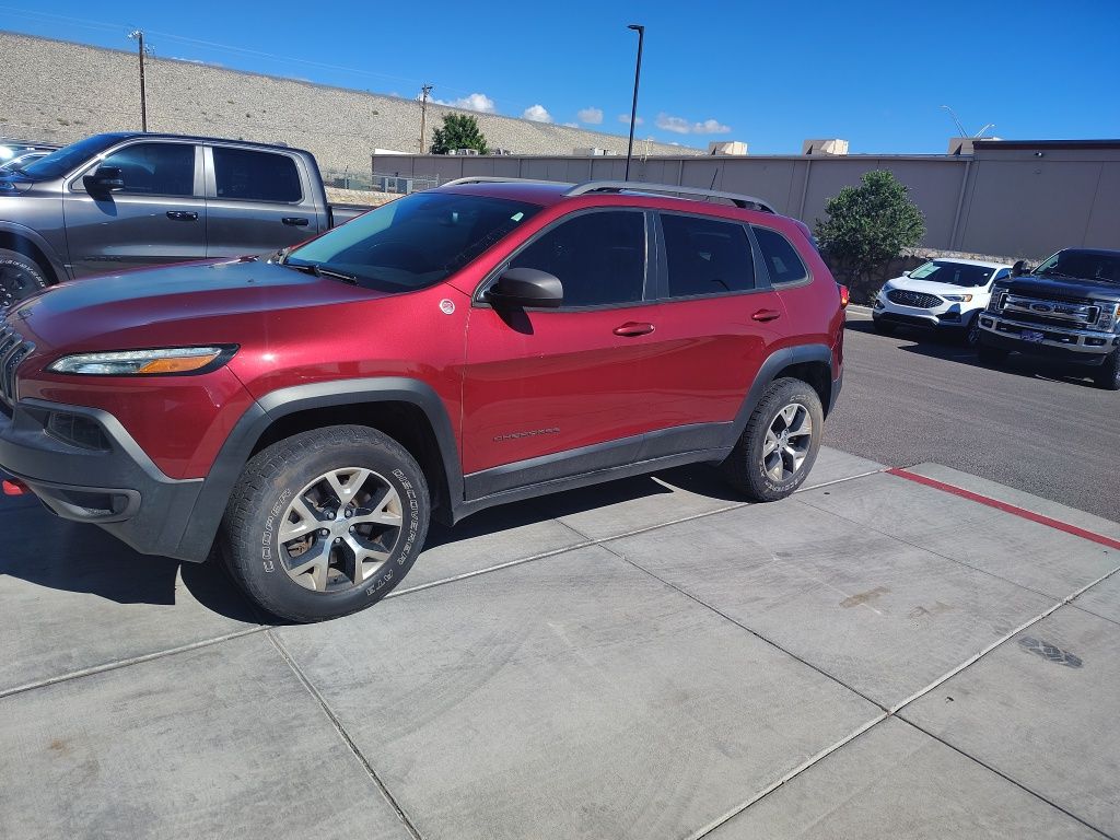 2017 Jeep Cherokee Trailhawk photo 3