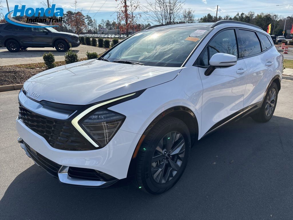 2024 Kia Sportage SX's photo