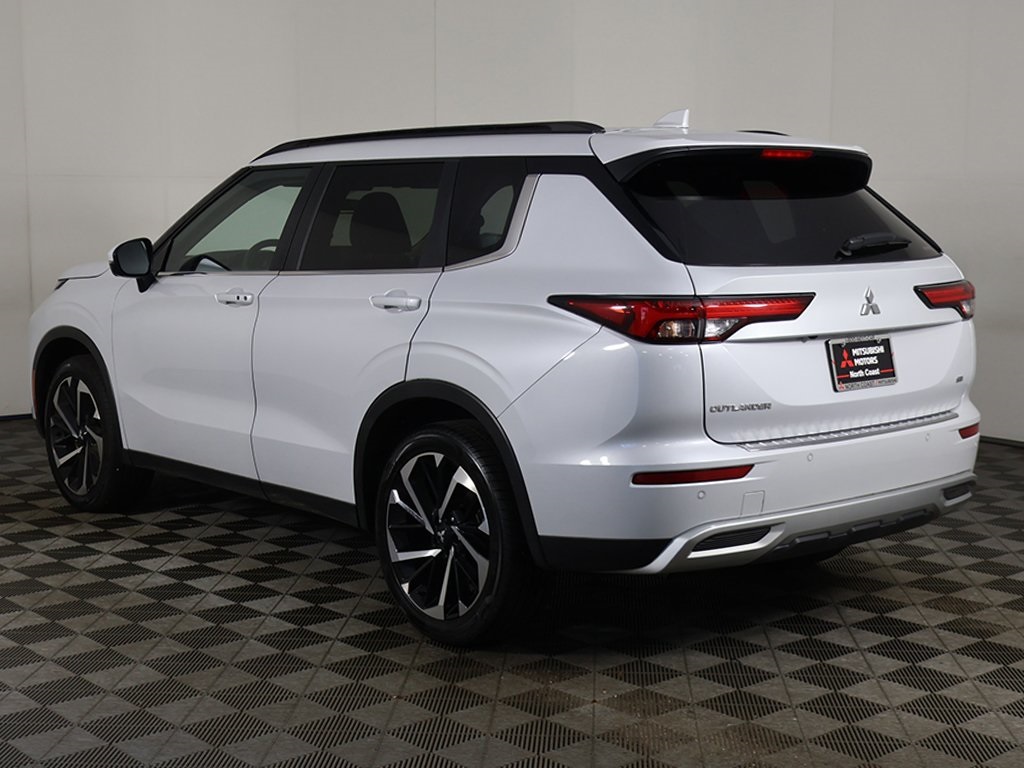 2024 Mitsubishi Outlander SE Ralliart photo 10